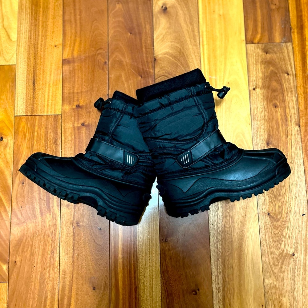 Alpine Design Snow Boots 💋bundle💋